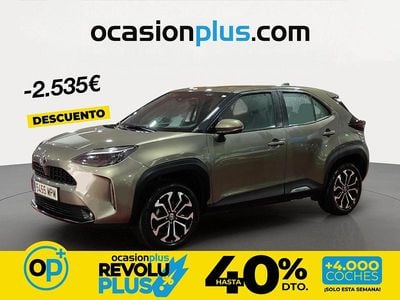 Usado Toyota Yaris Hybrid Active 116 CV (85 kW) 2024 Marrón Pickup/Camioneta