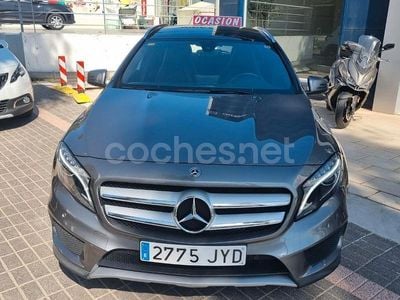 Mercedes GLA220