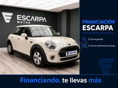 Usado Mini ONE 102 CV (75 kW) 2020 Blanco Utilitario
