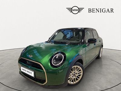 Verde Usado 2024 Mini Cooper Essential Utilitario | 28.500 € (Caro)