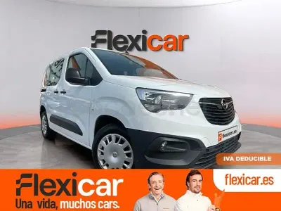 Usado Opel Combo Life Edition 102 CV (75 kW) 2021 Blanco Monovolumen