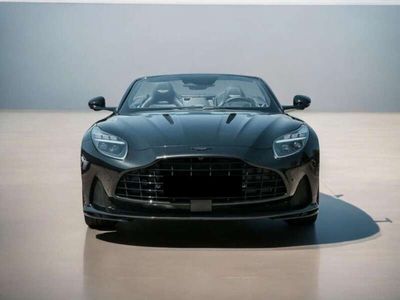 Aston Martin DB12