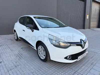 Usado Renault Clio IV Business 90 CV (66 kW) 2015 Blanco Berlina
