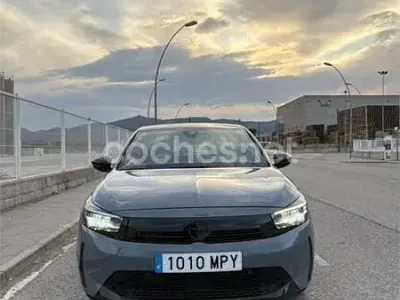 Usado Opel Corsa 100 CV (73 kW) 2024 Gris / plata Utilitario