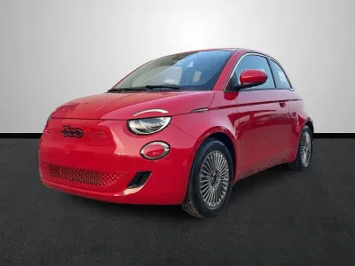 Usado Fiat 500e Red 86 kW (118 CV) 2023 Gris Utilitario