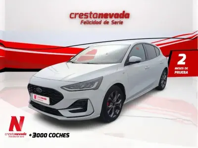 Usado Ford Focus ST-Line 125 CV (91 kW) 2022 Blanco