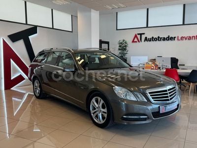 Mercedes E200