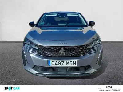 Usado Peugeot 3008 Allure 130 CV (95 kW) 2022 Gris SUV