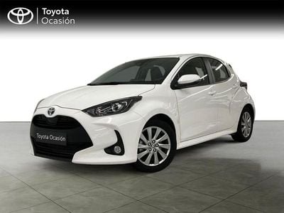 Usado Toyota Yaris Active 116 CV (85 kW) 2024 Blanco Utilitario