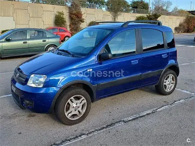 Usado Fiat Panda 4x4 Climbing 60 CV (44 kW) 2008 Azul Utilitario
