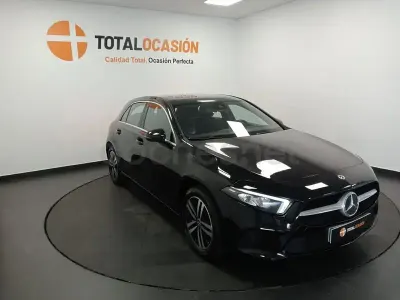 Usado Mercedes A250 218 CV (160 kW) 2022 Gris / plata Berlina
