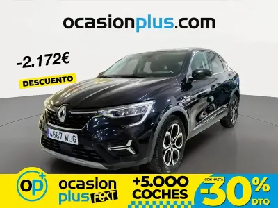 Usado Renault Arkana Techno 145 CV (106 kW) 2023 Negro SUV