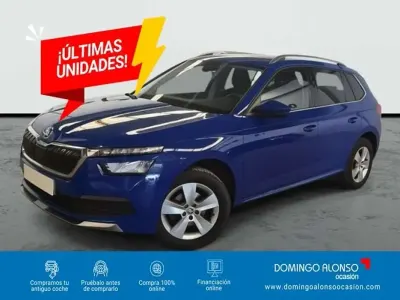 Usado Skoda Scala Ambition 110 CV (80 kW) 2023 Azul Utilitario