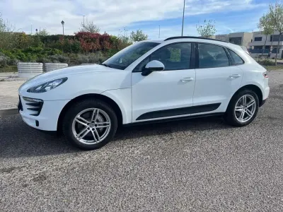 Używany Porsche Macan S 258 KM (189 kW) 2015 Biały SUV
