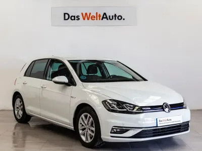 Brugt VW Golf VII Advance 130 HK (95 kW) 2019 Hvid Sedan