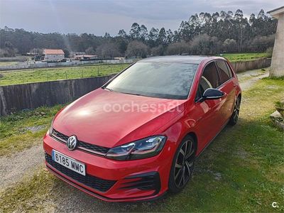 Usado VW Golf VII GTI 245 CV (180 kW) 2018 Rojo Berlina