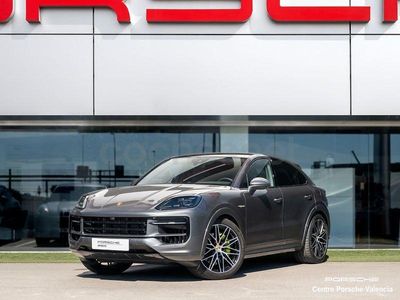 Usado Porsche Cayenne 470 CV (345 kW) 2024 Gris / plata SUV