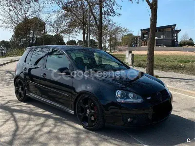 Usado VW Golf IV GTI 200 CV (147 kW) 2006 Negro Berlina