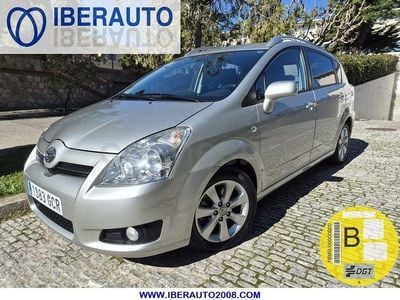 Usado Toyota Corolla Verso Luna 136 CV (100 kW) 2008 Beige Monovolumen