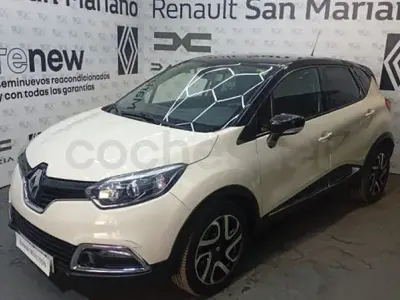 Usado Renault Captur Zen 90 CV (66 kW) 2015 Beige SUV