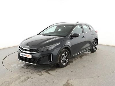 Usado Kia XCeed 120 CV (88 kW) 2023 Gris SUV