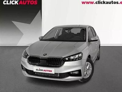 Usado Skoda Fabia Selection 115 CV (84 kW) 2025 Blanco Utilitario