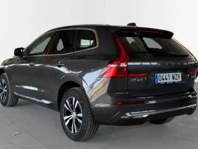 Usado Volvo XC60 Core 350 CV (257 kW) 2025 SUV