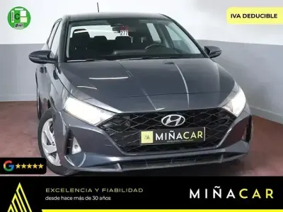 Occasion Hyundai i20 101 ch (74 kW) 2022 Gris Berline