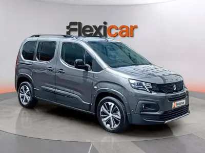 Usado Peugeot Rifter Allure 131 CV (96 kW) 2023 Gris Monovolumen