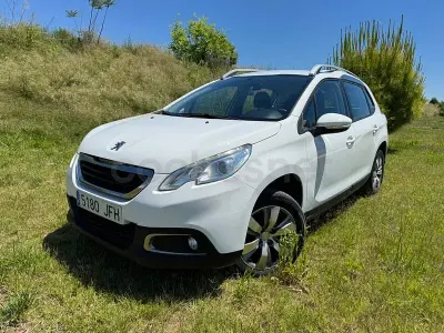 Usado Peugeot 2008 Active 92 CV (67 kW) 2015 Blanco SUV