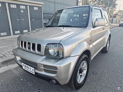 Usado Suzuki Jimny 80 CV (58 kW) 2006 Gris / plata SUV