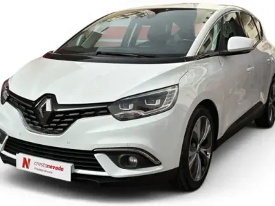 Usado Renault Scénic IV Zen 163 CV (119 kW) 2018 Blanco Monovolumen