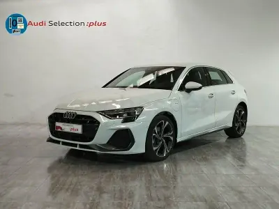 Usado Audi A3 S-Line 204 CV (150 kW) 2025 Blanco Berlina