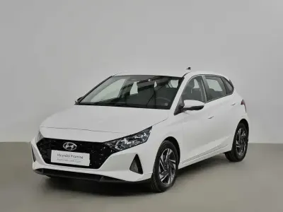 Begagnad Hyundai i20 100 HK (73 kW) 2023 Otro Halvkombi