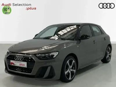 Usado Audi A1 110 CV (80 kW) 2023 Gris SUV