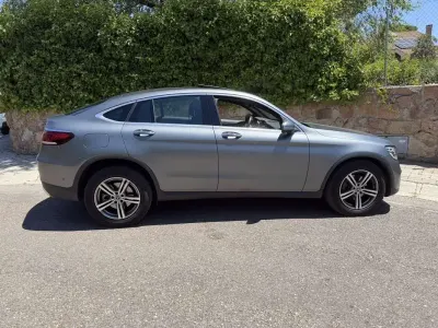 Usado Mercedes GLC220 194 CV (142 kW) 2022 Gris SUV