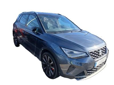 Usado Seat Arona FR 115 CV (84 kW) 2025 Gris/plata SUV