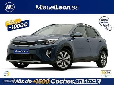 Usado Kia Stonic 100 CV (73 kW) 2024 Azul SUV