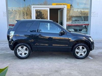 Usado Suzuki Grand Vitara 106 CV (77 kW) 2006 Negro SUV