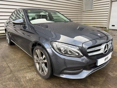 Usado Mercedes C220 Avantgarde 170 CV (125 kW) 2015 Gris / plata Berlina