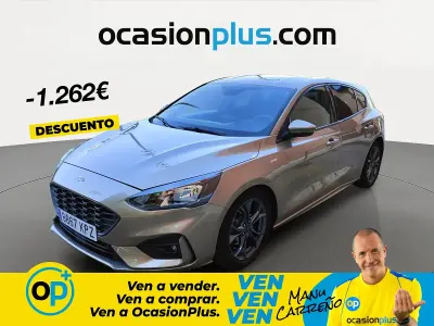 Usado Ford Focus ST-Line 120 CV (88 kW) 2018 Marrón Berlina