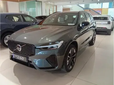 Nuevo Volvo XC60 Plus 250 CV (183 kW) 2026 Otro SUV