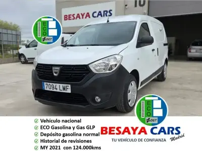 Usado Dacia Dokker Essentiel 107 CV (78 kW) 2021 Blanco Monovolumen