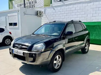 Usado Hyundai Tucson Comfort 142 CV (104 kW) 2007 Negro SUV