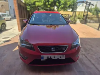 Usado Seat Leon ST FR 150 CV (110 kW) 2017 Rojo Familiar