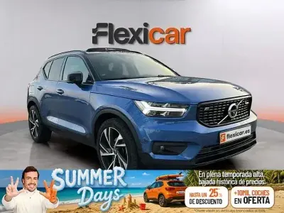 Usado Volvo XC40 R-Design 163 CV (119 kW) 2019 Azul SUV