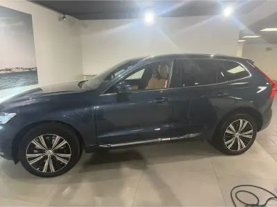 Usado Volvo XC60 Ultra 350 CV (257 kW) 2025 Azul SUV
