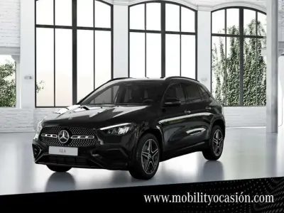 Usado Mercedes GLA200 150 CV (110 kW) 2025 Negro SUV