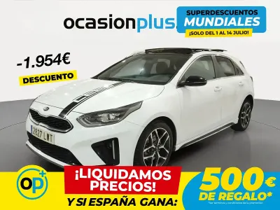 Usado Kia Ceed GT GT-Line 136 CV (100 kW) 2022 Blanco Berlina