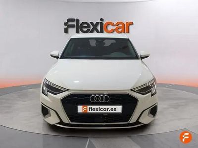 Usado Audi A3 110 HP (80 kW) 2021 Branco Sedan